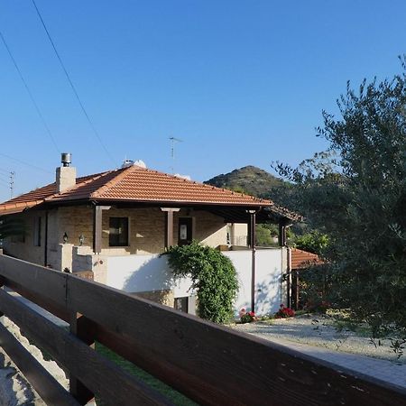 Lola'S Cottage & Garden Kalokhorio ภายนอก รูปภาพ